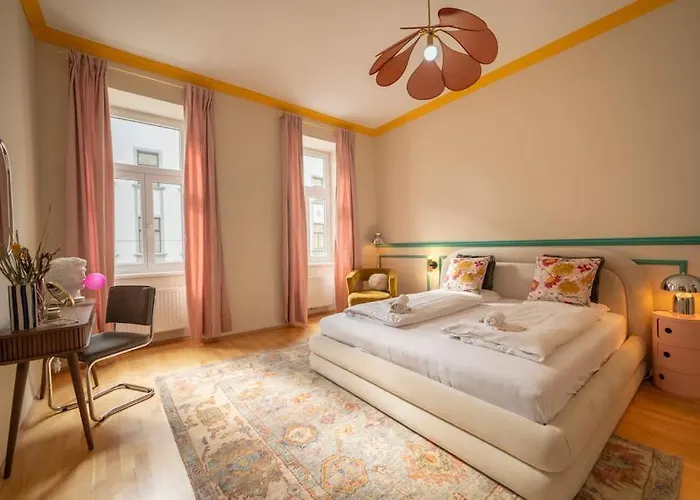 Apartment Josef's I Charm I 01 *