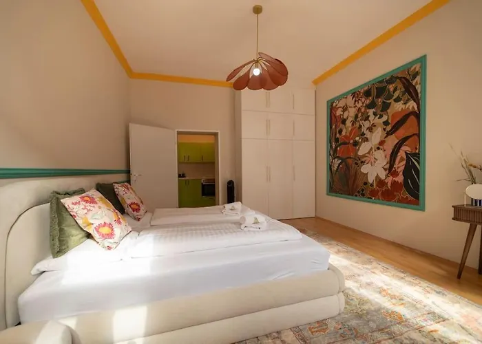 Apartment Josef's I Charm I 01 Vienna